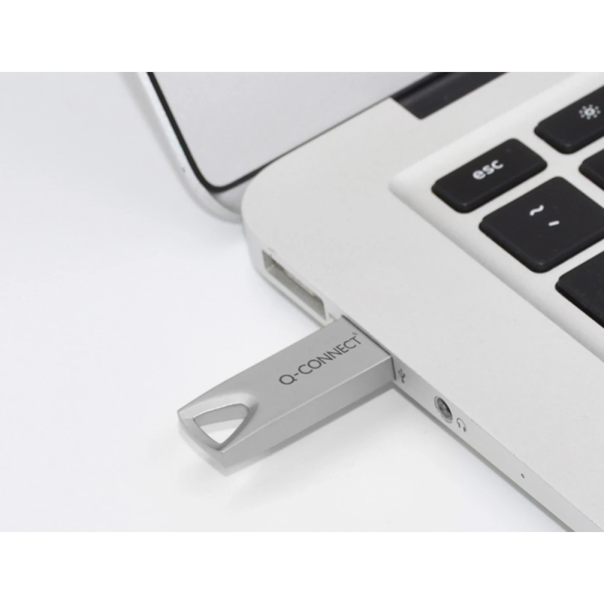 Galery – Pen drive usb q-connect flash premium 4 gb 2.00