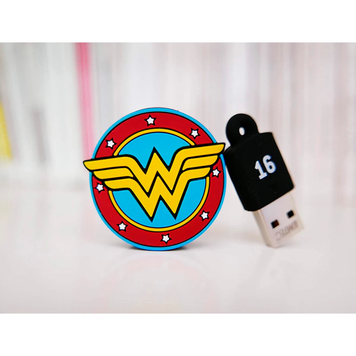 Galery – Pen drive usb emtec flash 16 gb usb 2.0 collector wonder woman0