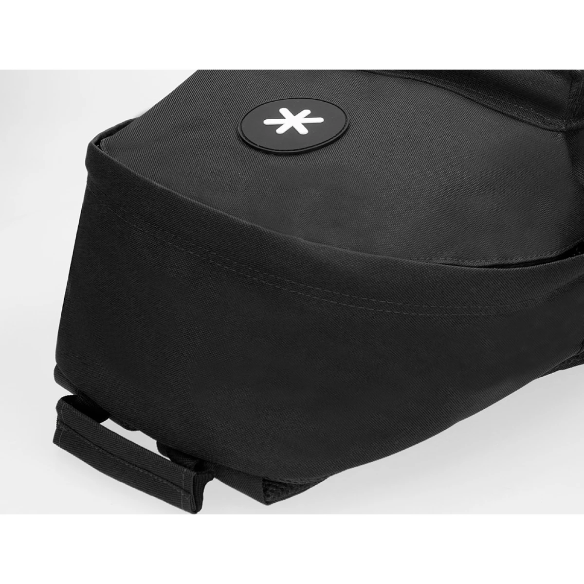 Galery – Mochila para portatil 14,1/’ antartik com pega e bolsos com fecho cor preto 310x160x410 mm0