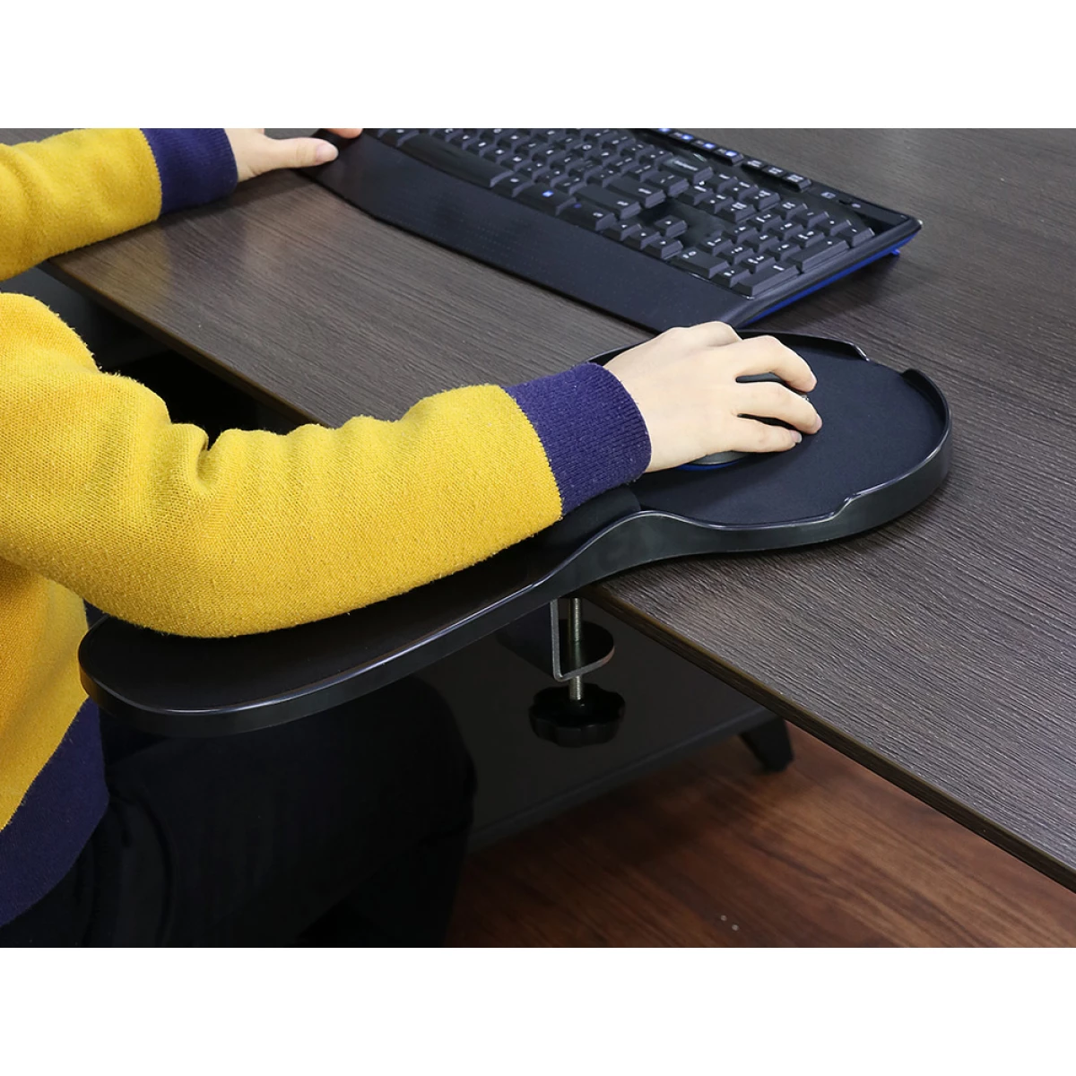 Galery – Apoio de bracos ergonomico q-connect com tapete de rato e apoio de pulsos preto 220x140x480 mm0