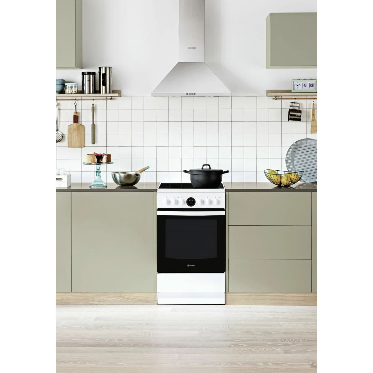 Galery – CHAMINÉ INDESIT – IHPC 6.5 LM X0