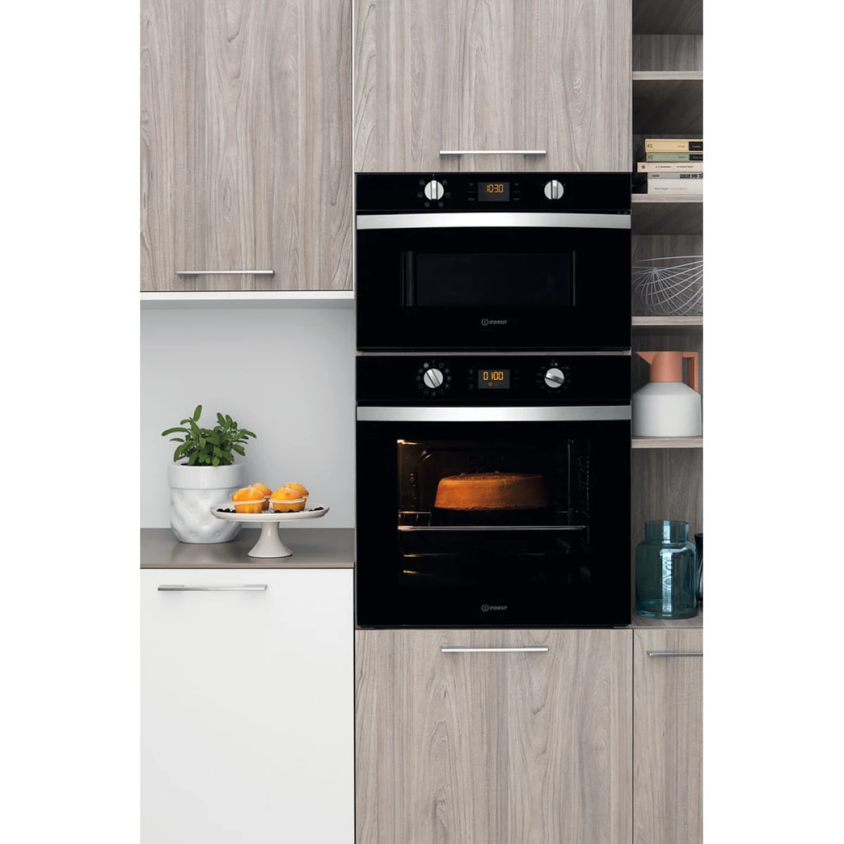 Galery – FORNO INDESIT – IFW 4844 H BL0