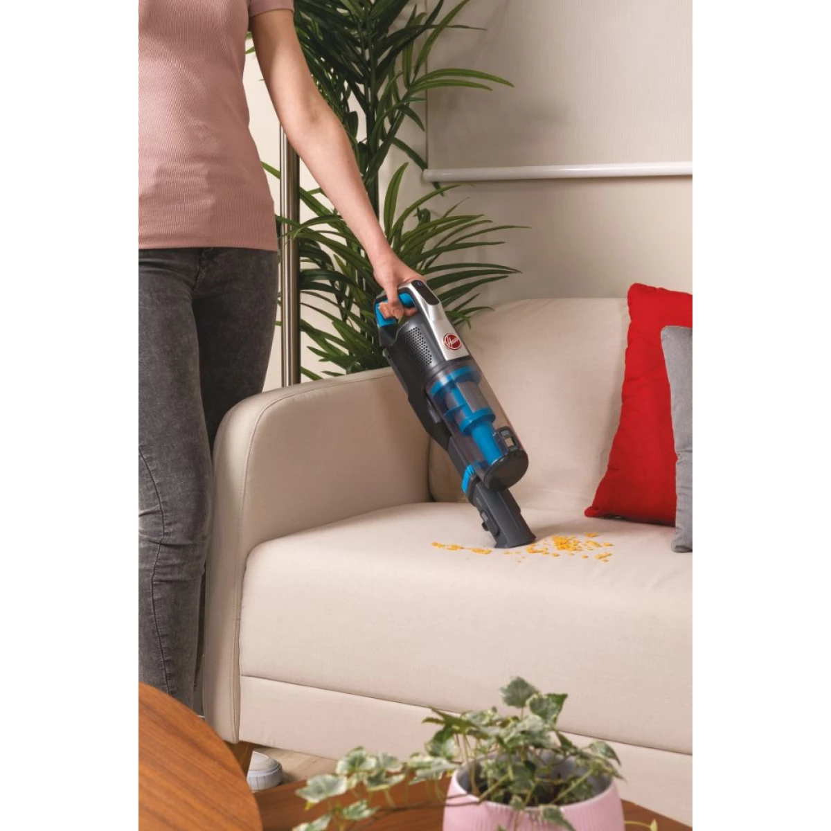 Galery – ASPIRADOR VERTICAL HOOVER HFREE 500 – HF522STP 0110