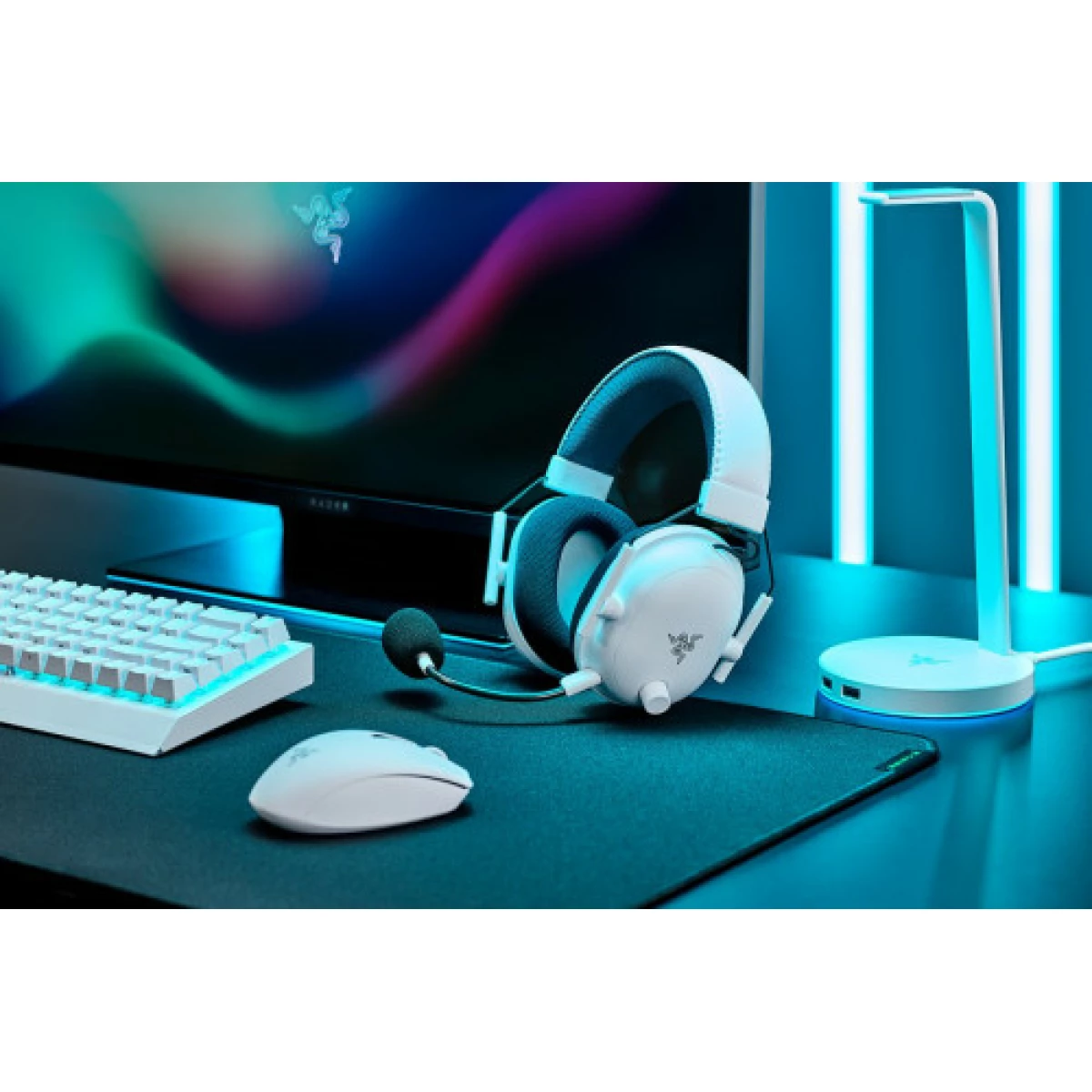 Galery – Razer BlackShark V2 Pro Auriculares Inalámbrico Diadema Juego Blanco0