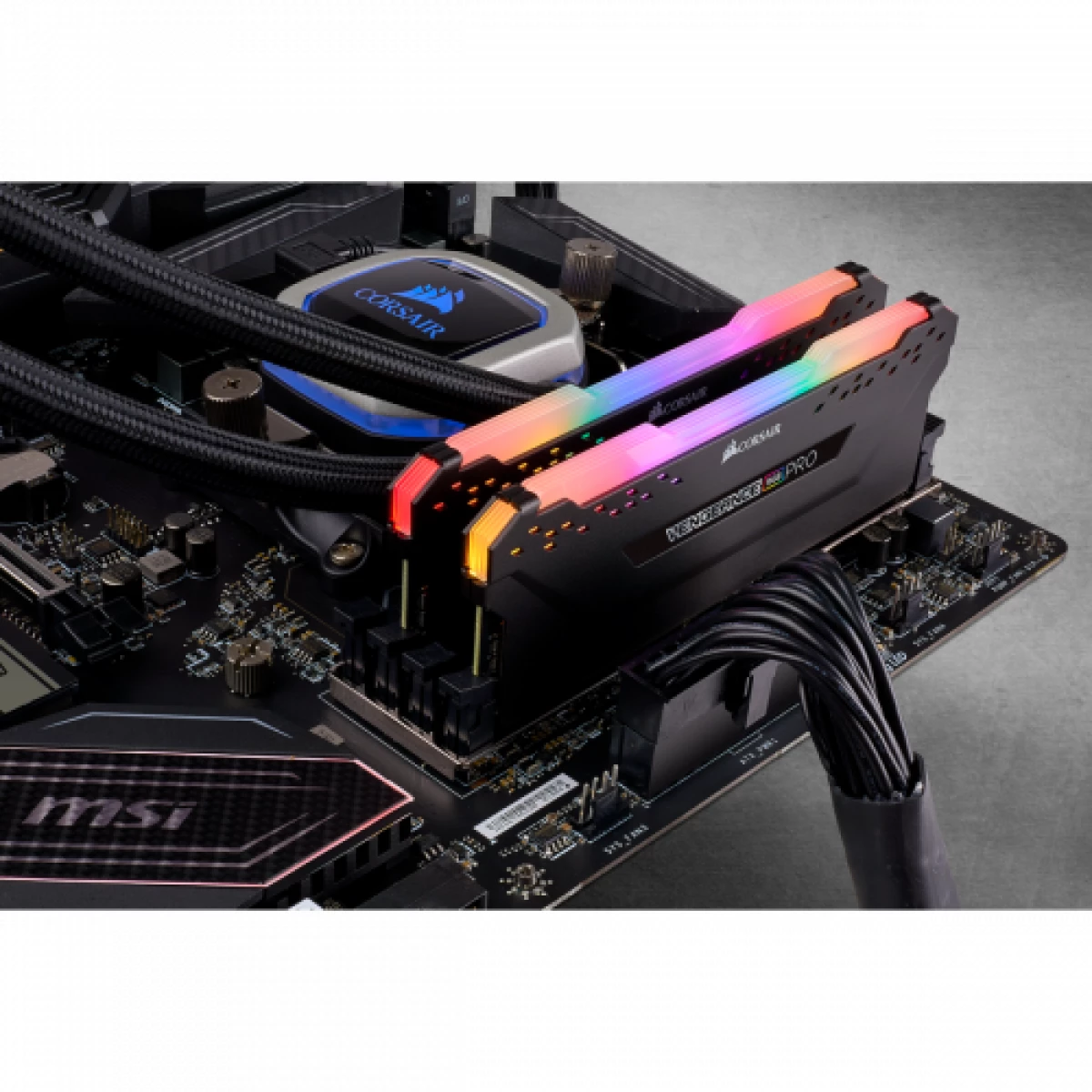 Galery – Módulo de memória Corsair Vengeance CMW64GX4M2D3600C18 64 GB DDR4 3600 MHz0