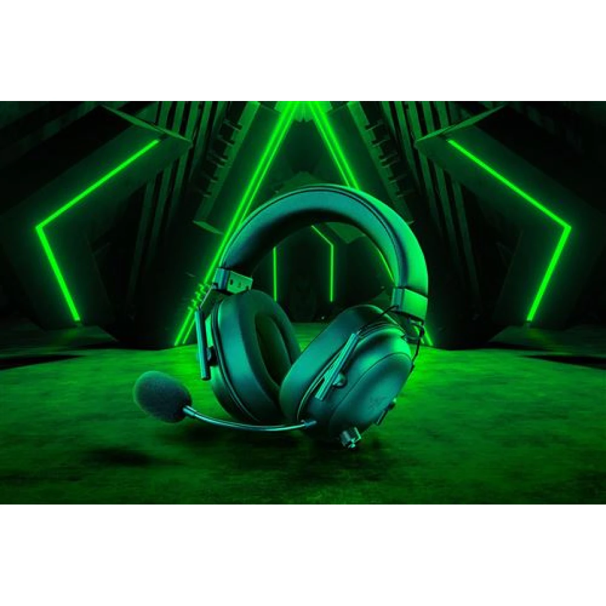 Galery – AUSCULTADORES DE HIPERVELOCIDADE RAZER BLACKSHARK V2 (RZ04-04960100-R3M1)0