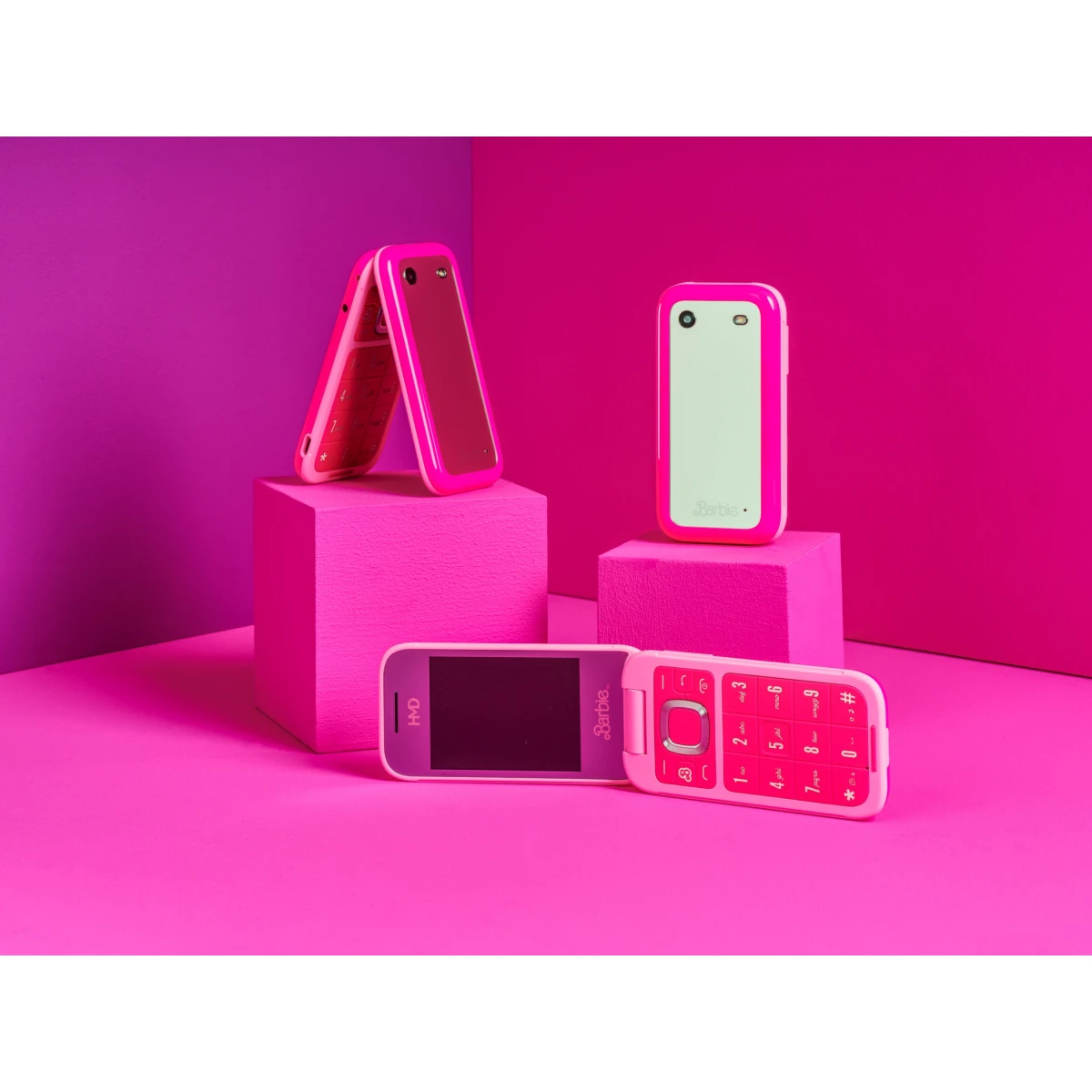 HMD Barbie Phone 7,11 cm (2.8") 125 g Rosa Telefone digital