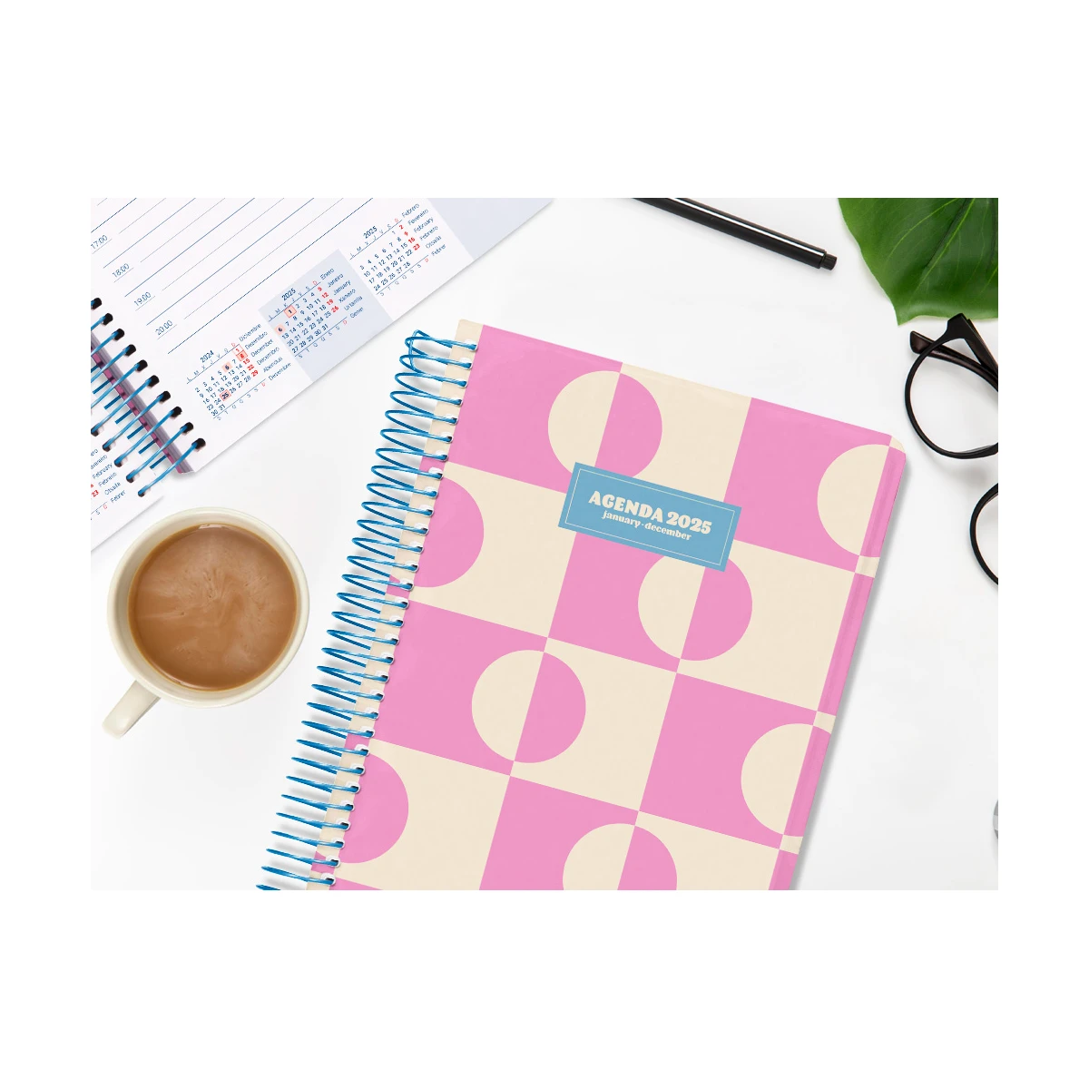 Agenda espiral liderpapel classic a4 2025 dia pagina cor rosa papel 70 gr