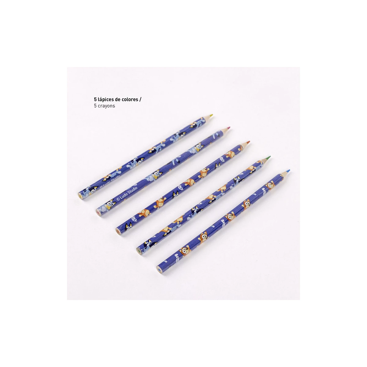 Conjunto de artigos papelaria cerda colorir bluey