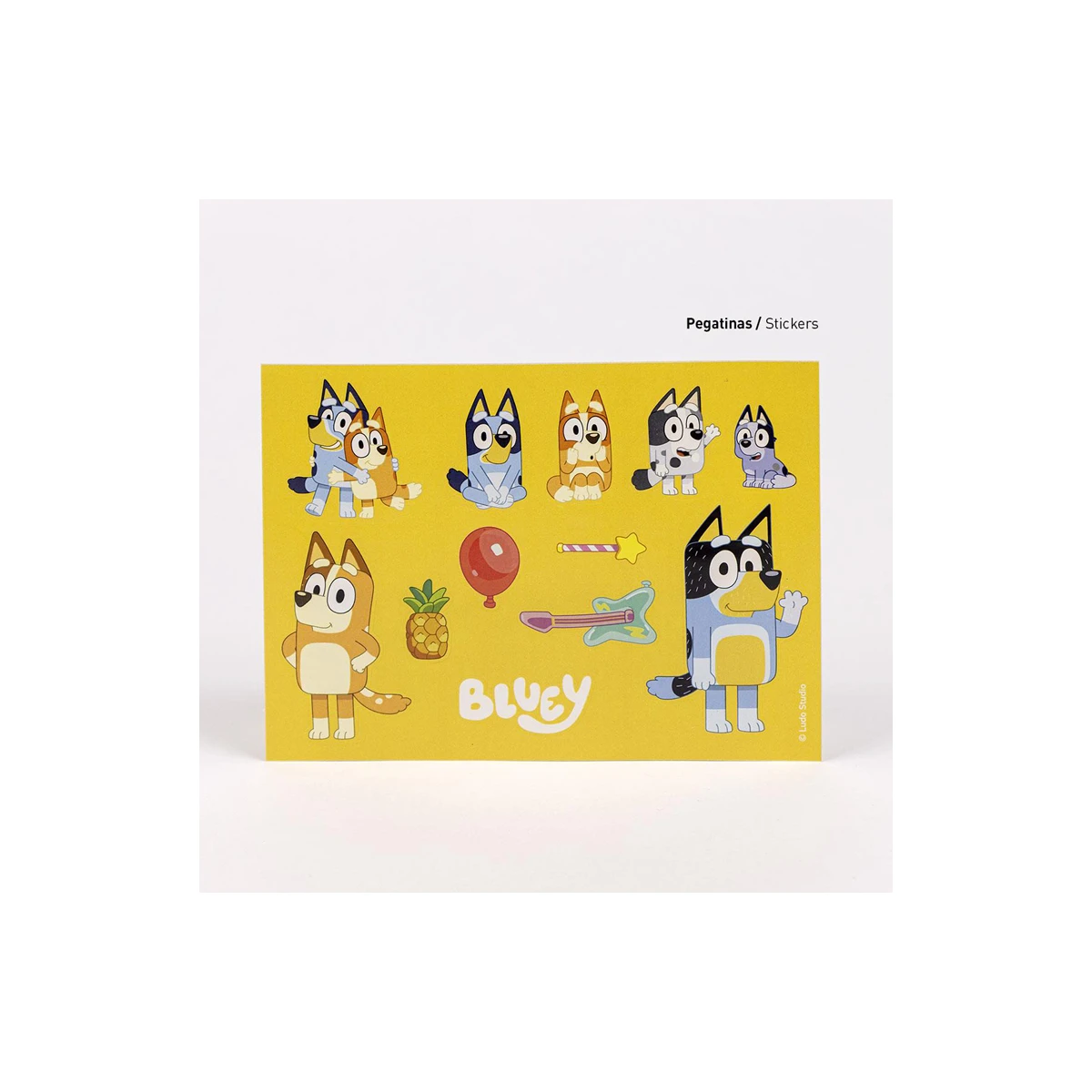 Conjunto de artigos papelaria cerda colorir bluey