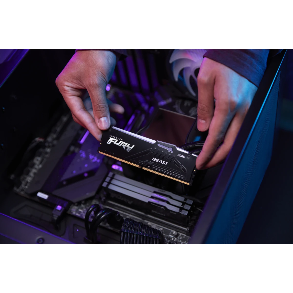 Kingston Technology FURY Beast RGB módulo de memória 64 GB 4 x 16 GB DDR5