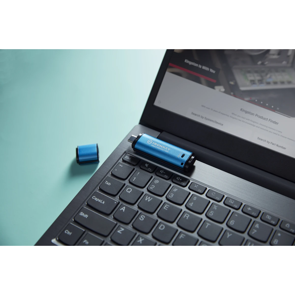 Kingston Technology IronKey Vault Privacy 50 unidade de memória USB 256 GB USB Type-C 3.2 Gen 1 (3.1 Gen 1) Preto, Azul